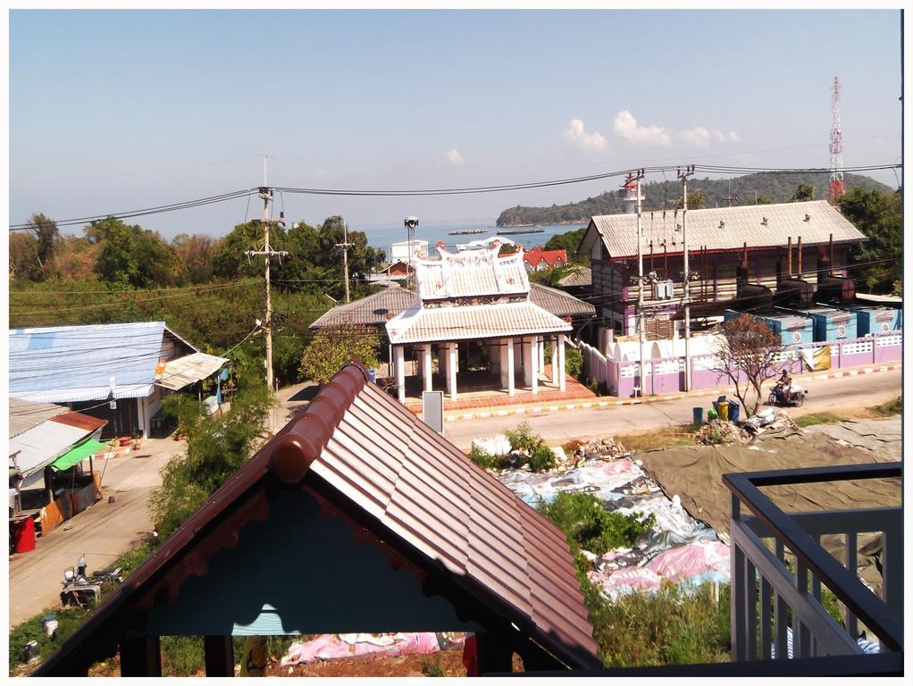 Sichangstyle Resort Ко Си Чанг Екстериор снимка